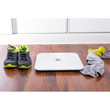 iHealth | Körperanalysewaage | HS2S | Körperfettanalyse | Body-Mass-Index (BMI)-Messung | Körperwasseranteil | Knochenmasseanalyse | Maximalgewicht (Kapazität) 180 kg | Speicherfunktion | Mehrere Benutzer | Analytik