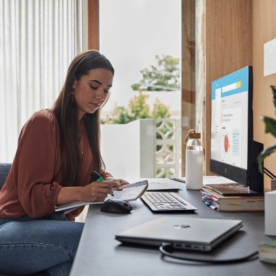 HP ProOne 440 G9 All-in-One i5-13500T 23,8" FHD IPS 250 Nits LBL AG 16 GB DDR4 3200 SSD512 Intel UHD 770 5MP Grafikkarte Tastatur + Maus Windows 11 Pro 3 Jahre Vor-Ort-Service