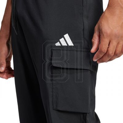 11. adidas Essentials Small Logo Cargo M JF3538 Hose