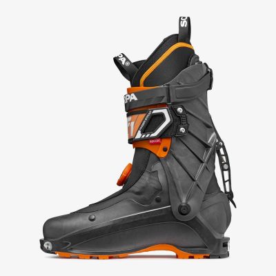 2. Scarpa F1 LT Skitourenschuhe – Carbon/Orange