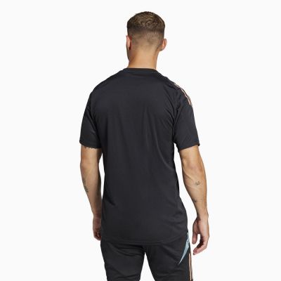 2. adidas FC Bayern Training T-Shirt M JSY JI5272