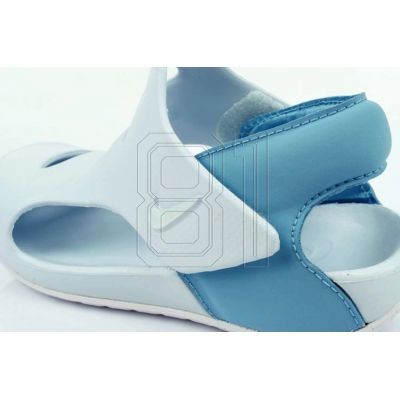 8. Nike Jr. DH9462-401 Sportsandalen