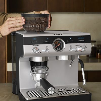 13. Krups Precision XP801T10 Halbautomatische Espressomaschine 3 l