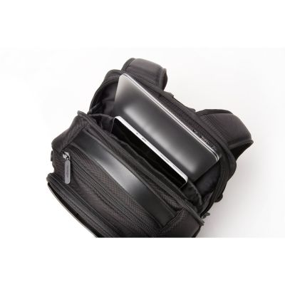 6. Kensington Contour 2.0 Rucksack für 14-Zoll-Laptops