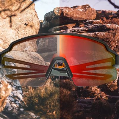 4. Rockbros Fahrradbrille Photochrom mit UV-Schutz und Korrektureinsatz Orange Gläser - Schwarz