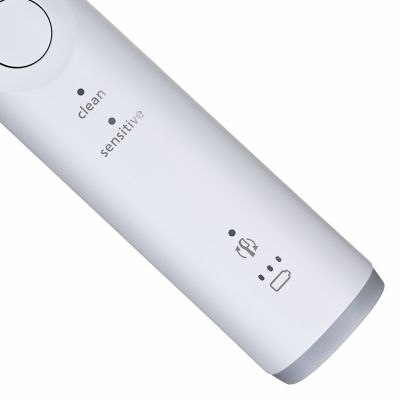 19. PHILIPS HX7400/06 Zahnbürste
