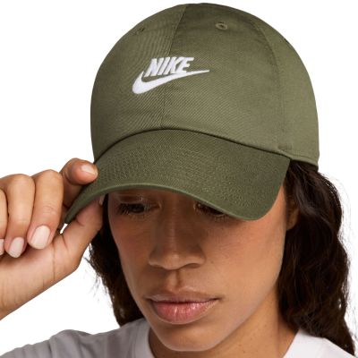 6. Nike Club Baseballkappe Olive FB5368 222