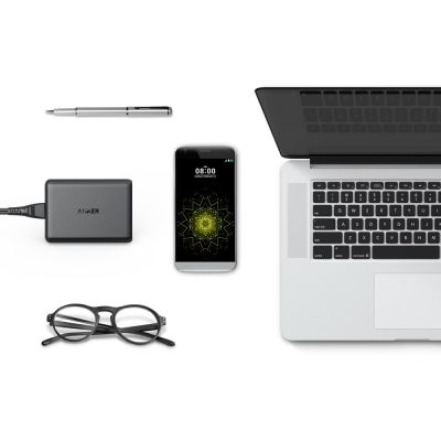 9. Anker PowerPort Speed 5 A2054L11 63W Quick Charge 3.0 USB-Ladegerät