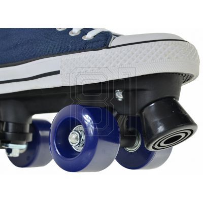 3. Roces Chuck Classic Roller Jr 550030 01 roller skates