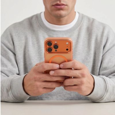 6. Tech-Protect MagZero MagSafe Hülle für iPhone 17 Pro / 18 Pro – mattes Orange