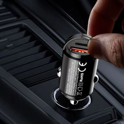 4. Dudao R3MAX 48W QC PD Mini-Autoladegerät - Schwarz