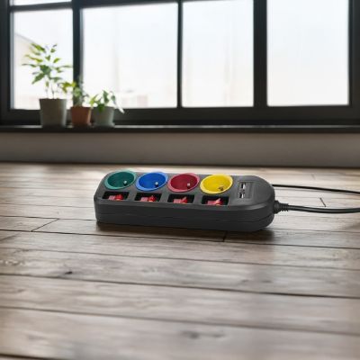 16. MACLEAN Steckdosenleiste mit 4 Steckdosen und 2 USB-Anschlüssen MCE229B