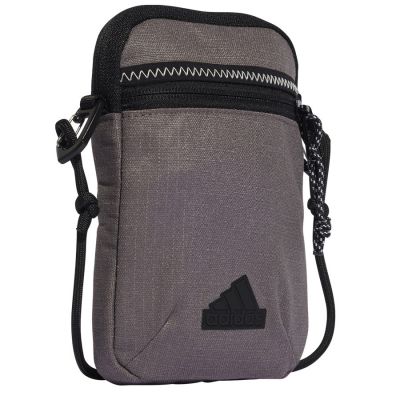 5. adidas CXPLR Kleine Tasche IQ0912