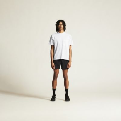 3. Herren CORE ESSENCE SHORTS 2 M