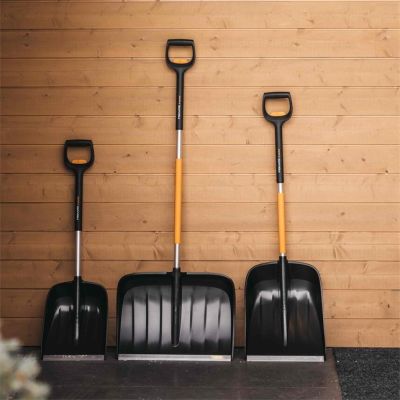 8. Fiskars 1057189 Schaufel/Schneeschaufel Metall Schwarz, Orange
