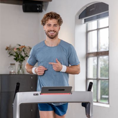 14. FLOW FITNESS ELEKTRISCHES LAUFBAND RUNNER DTM400i