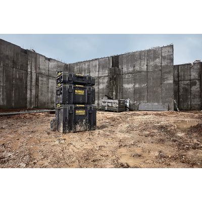 6. DEWALT DWST83402-1 3-in-1 Werkzeugkasten-Set