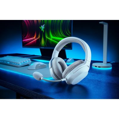 2. Razer Barracuda X Kabelgebundenes und kabelloses Gaming-Headset mit Kopfband, USB Typ-C, Bluetooth, Weiß