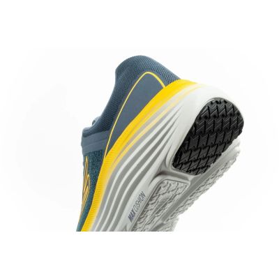 7. Skechers Max Cushioning Herren-Laufschuhe, leicht und komfortabel