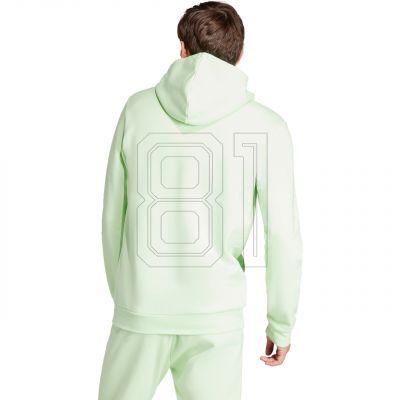 4. adidas Essentials Fleece Hoodie M IN0327