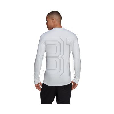 6. adidas TechFit Warm T-Shirt M H23121
