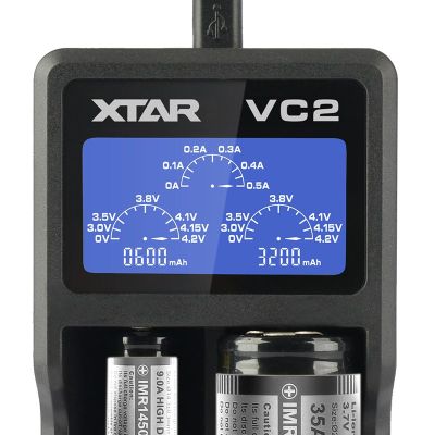 4. XTAR-LADEGERÄT FÜR ZYLINDRISCHE LI-ION-VC2-AKKUS