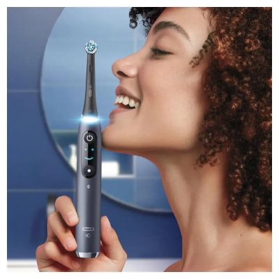 7. Oral-B iO Series 9N Elektrische Zahnbürste Schwarz