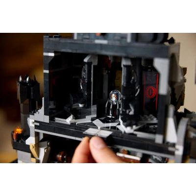 56. LEGO Icons 10333 – Der Herr der Ringe: Barad-dûr
