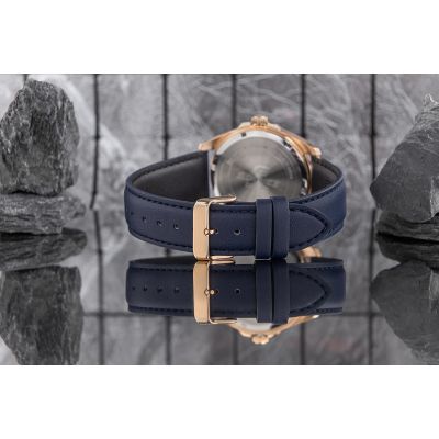 6. Herrenuhr CASIO EDIFICE EFV-150CL-2AVUEF + Box