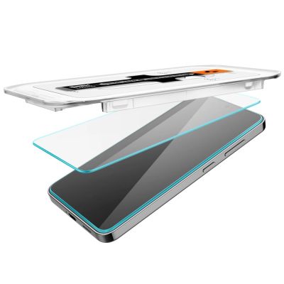 5. Spigen Glas.tR EZ Fit gehärtetes Glas für Samsung Galaxy S24+ - 2 Stk.