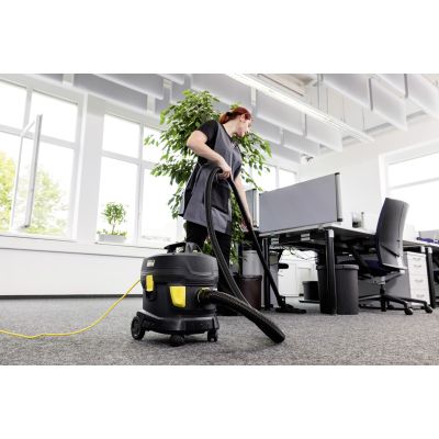 9. Kärcher 1.527-205.0 11L Trockentrommel-Staubsauger 850W Staubbeutel