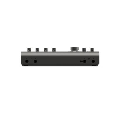 3. Audient iD44 MKII – 20x24 USB-Audio-Interface
