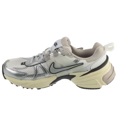 2. Nike V2K Run FD0736-100 Weiß 35,5