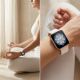 3. Smartwatch Gravity Roségold Armband + Armband GT44-1