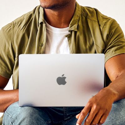 7. ZAGG Hardshell - Schutzhülle für MacBook Pro 14" M1 / M2 / M3 / M4 (transparent)