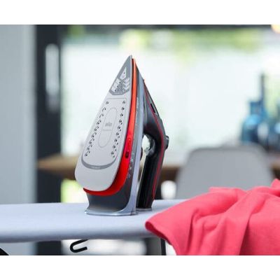 4. Braun TexStyle 5 SI 5057 RD Dampfbügeleisen mit Keramikplatte, 2700 W, Schwarz, Rot