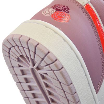 5. Air Jordan 1 Mid Valentinstagsschuhe - DR0174-500
