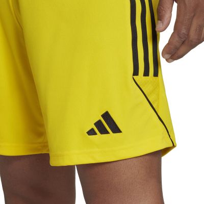 18. adidas Tiro 23 League M IB8085 Shorts