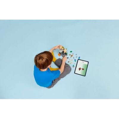 11. LEGO Minecraft 21587 Zombie Dungeon