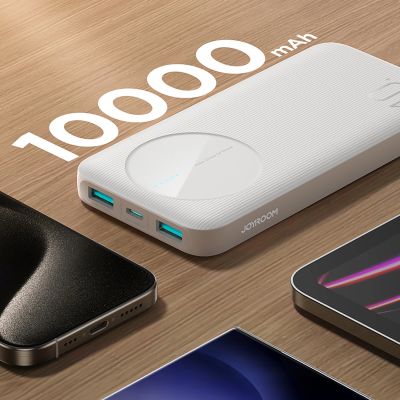 10. Powerbank Joyroom JR-PBF12 10000mAh 2.4A 2x USB-A 1x USB-C - weiß