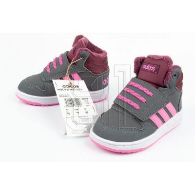 9. adidas Hoops Jr GZ7798 Sportschuhe