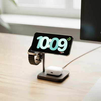 4. Zens Aluminium Serie 3-in-1 Magnetisches kabelloses Desktop-Ladegerät Pro 3+ mit Netzteil
