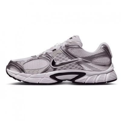 2. Nike Herrenschuhe V5 RNR HJ5228-104