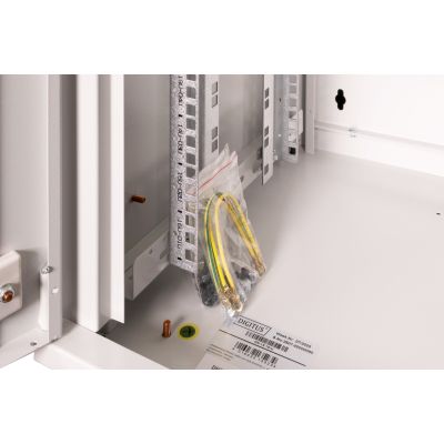 18. Digitus Unique 19" 16U Wand-Netzwerkschrank 600x450 mm, Glastür, grau, ungeteilt, montiert, 100 kg