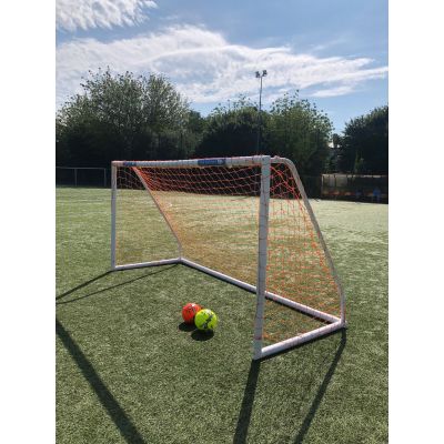 2. Yakima Sport Tragbares Fußballtor 100686