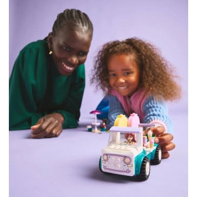 8. LEGO FRIENDS 42644 Heartlake City Eiswagen