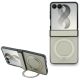 Guess Magnetische Ringständer-Hülle mit genarbtem Classic Logo und MagSafe-Design für Samsung Galaxy Z Flip 8 – Beige