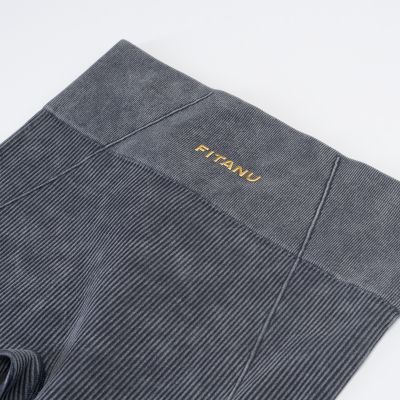 4. Damen FIT SEAMLESS LEGGINGS