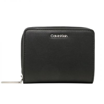 7. Calvin Klein Ck Must K60K610300 Geldbörse