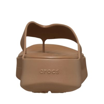3. Crocs Getaway Plateau-Flip-Sandalen für Damen, Braun, 209410 2JJ